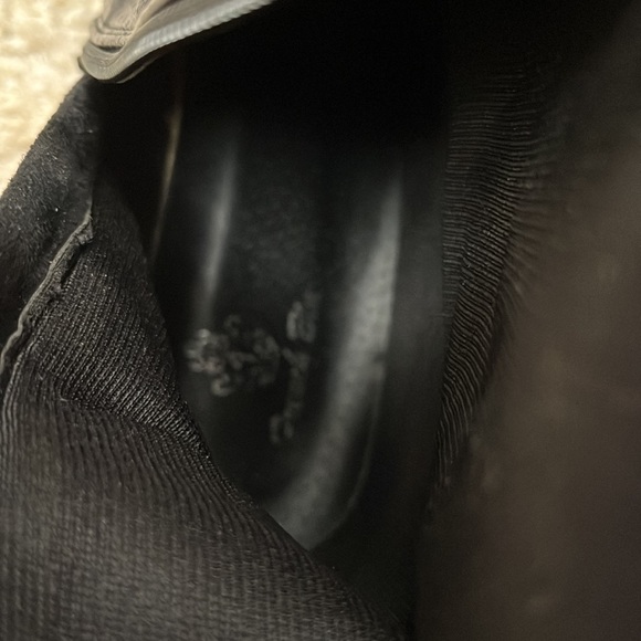 Sexy knee-high black boots. Lace up detailing, side zipper. - Picture 6 of 6